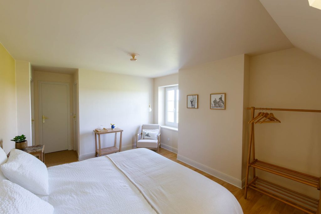 La sauvagère, chez Christophe et Vincent, Chambre Le chevreuil, vu d'ensemble